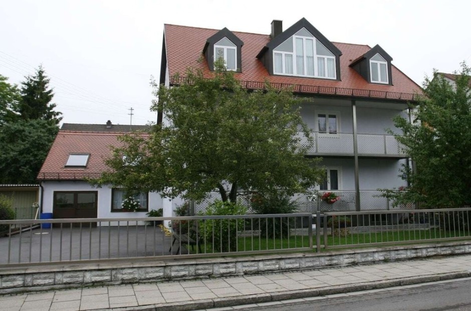 Image 1