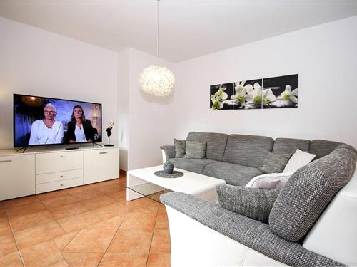 Objekt Nr.: 521-DBS061002-L