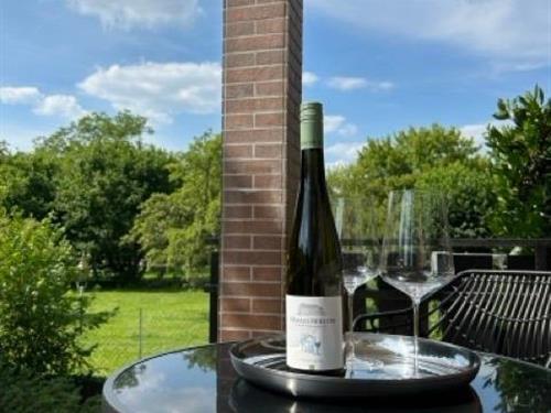 Objekt Nr.: 540-296371-208444