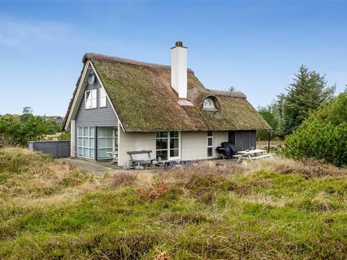 Objekt Nr.: 121-25-1052