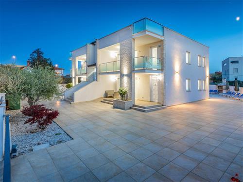 Objekt Nr.: 310-HR2200.139.1