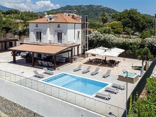 Objekt Nr.: 140-IKC019