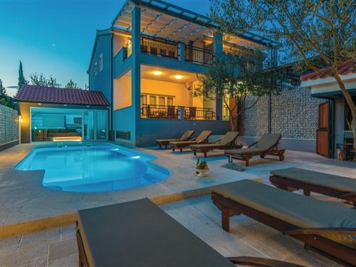 Objekt Nr.: 133-CDZ790