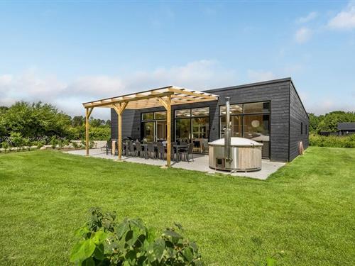 Objekt Nr.: 130-D74082