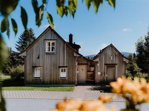 Objekt Nr.: 521-DMG031013-FYC