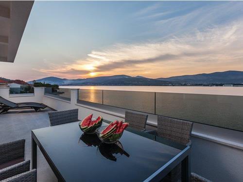 Objekt Nr.: 133-CDF582