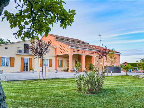 Objekt Nr.: 140-IVC202