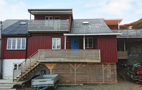 Image 4