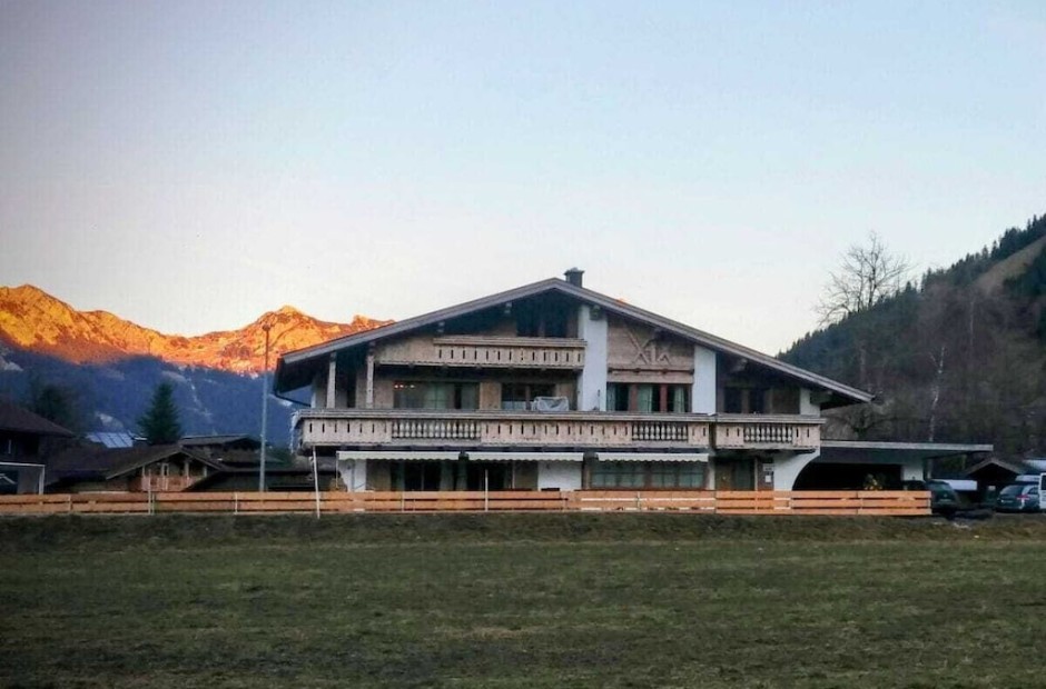 Image 1